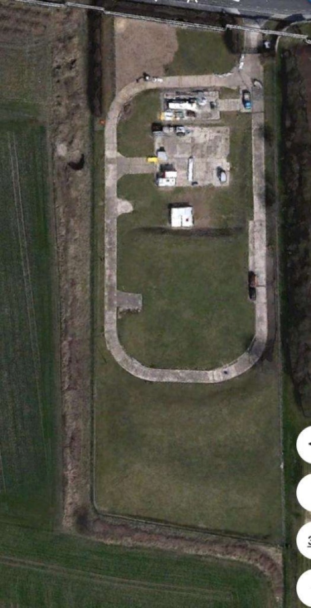 Grundstück direkt neben der Bundeswehr zu verkaufen, 99099 Erfurt, Sonstige